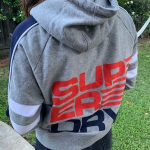 Superdry grey zip up hoodie💧